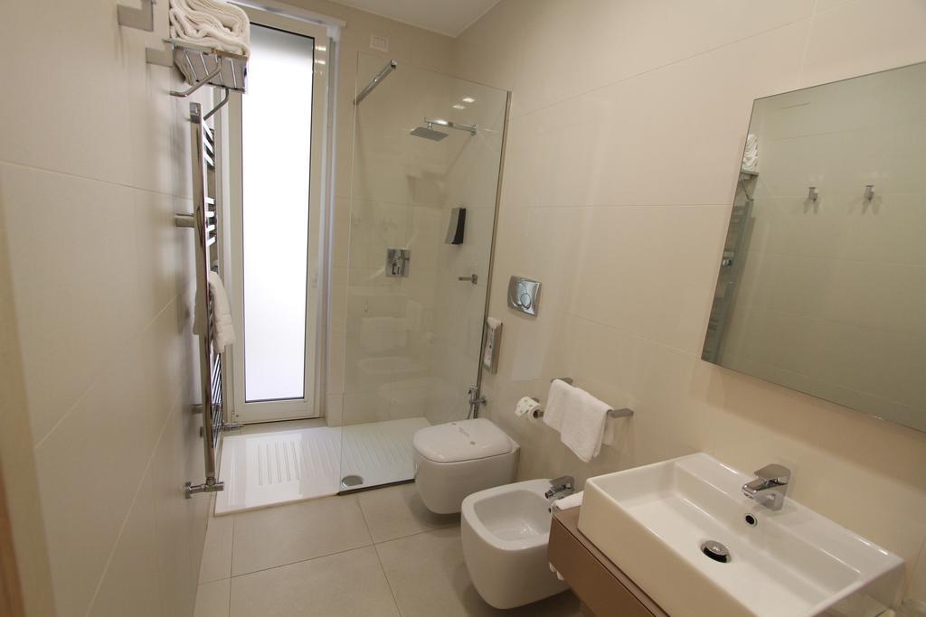 Soglow Business Class Hotel Molfetta Kültér fotó