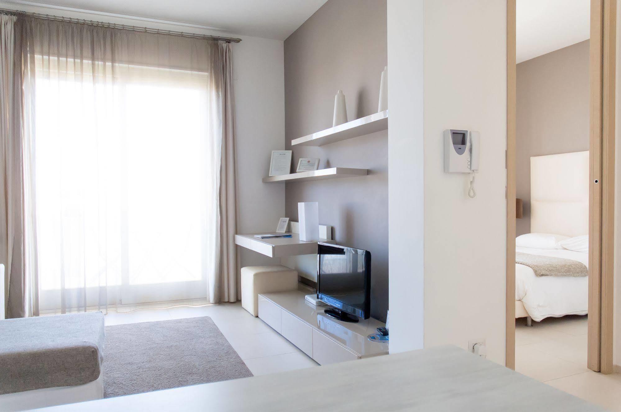 Soglow Business Class Hotel Molfetta Kültér fotó