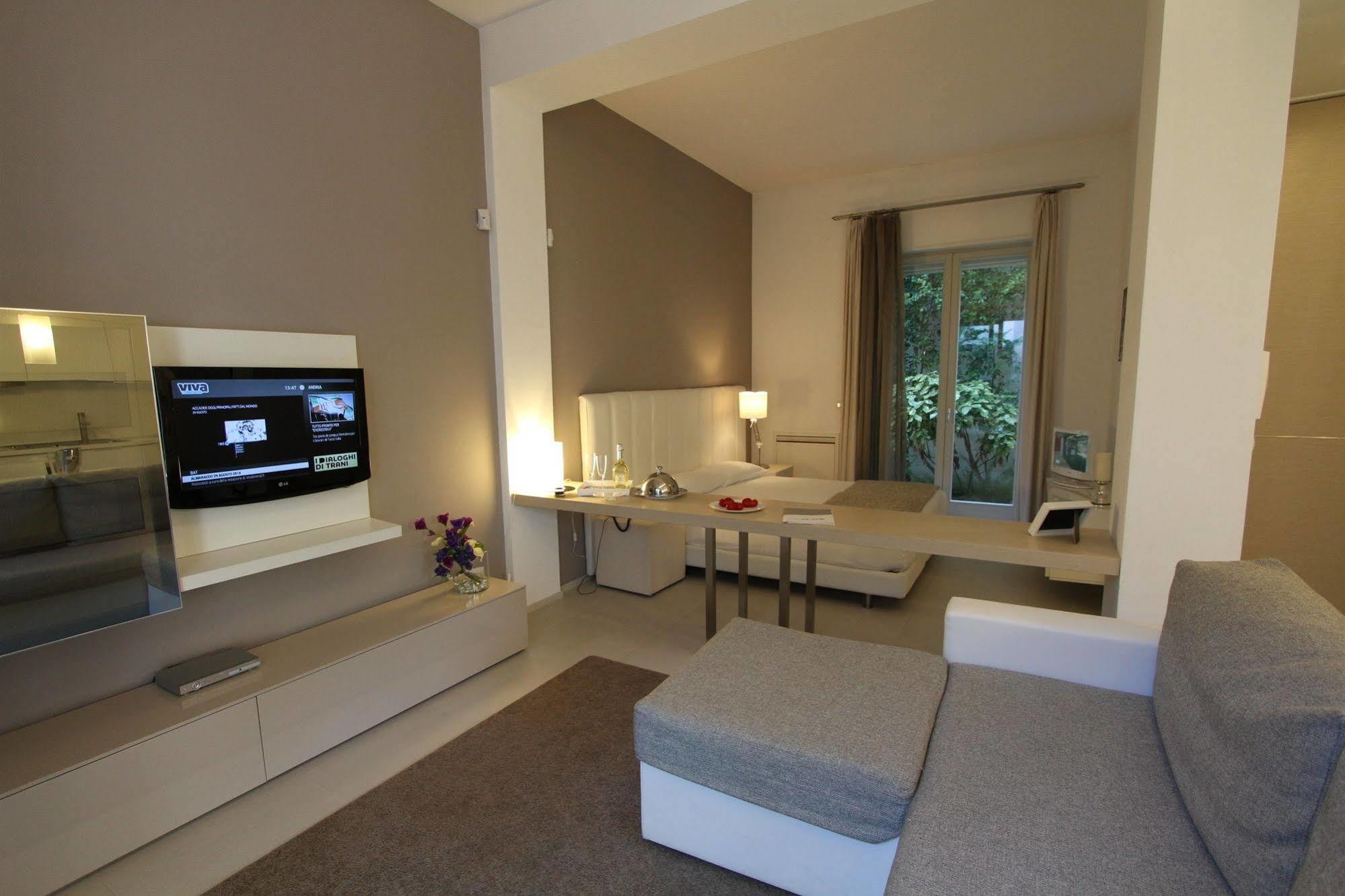Soglow Business Class Hotel Molfetta Kültér fotó